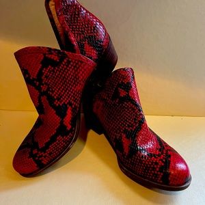 Lucky Brand Baley Women’s Bootie